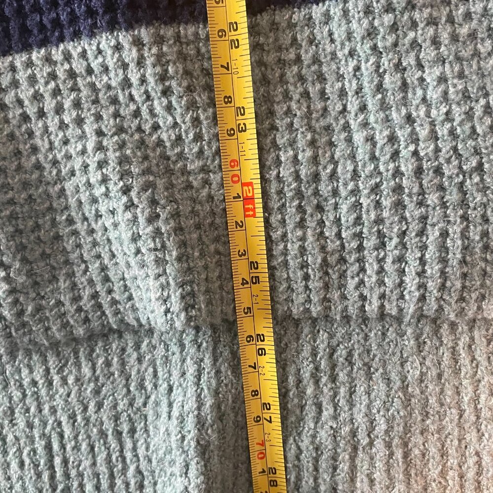 SO Colorblock Blue and White Women's Sweater Size L - Picture 6 of 6